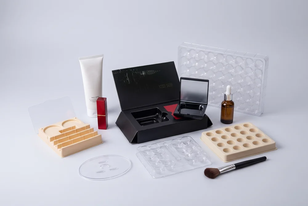 Tavi cu blistere cosmetice