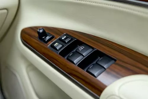 Piese din plastic pentru interior auto
